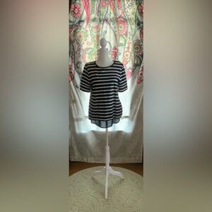 Nwot Banana Republic Navy White Stripe Size small SS beach t shirt
